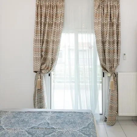 Sunshine House Skála Foúrkas