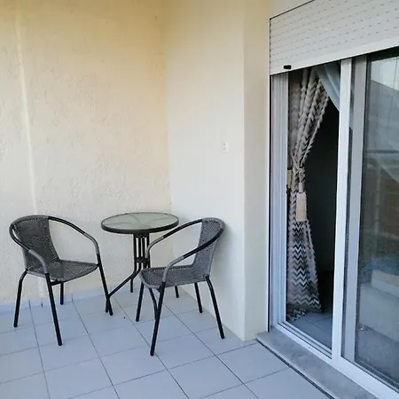 Sunshine House * Skala Fourkas