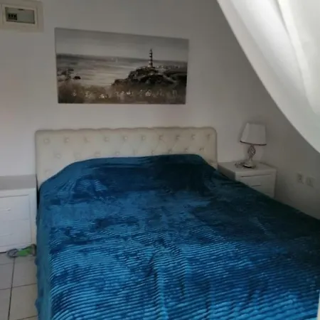 Holiday home Sunshine House