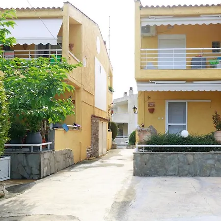 Sunshine House * Skala Fourkas