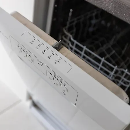 Sunshine House * Skala Fourkas