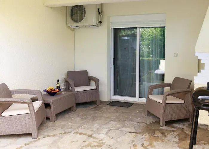 Sunshine House Skála Foúrkas