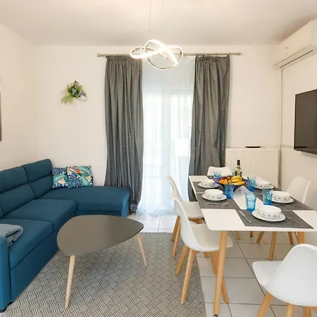 Dom wakacyjny Sunshine House *