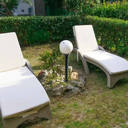 Dom wakacyjny Sunshine House Skála Foúrkas