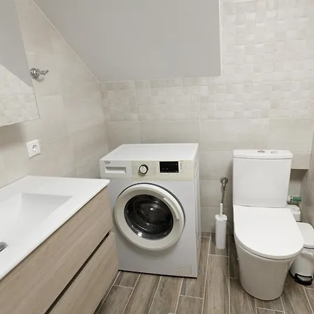 Dom wakacyjny Sunshine House Skála Foúrkas