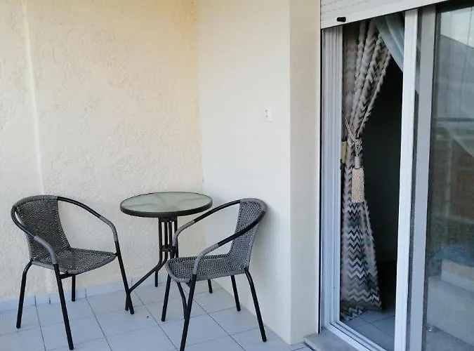 Sunshine House * Skála Foúrkas